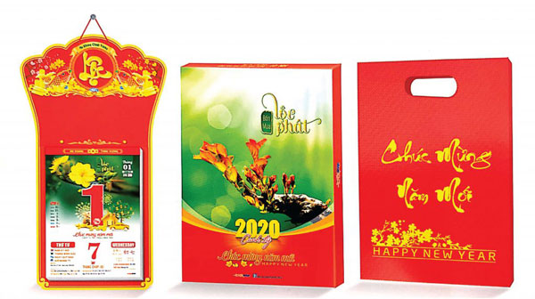 Chọn in lịch độc quyền hay in lịch theo phôi