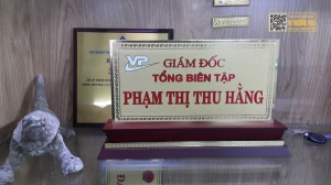 Những mẫu biển chức danh đã thi công