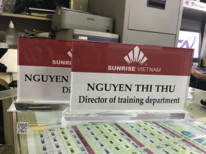 Những mẫu biển chức danh đã thi công